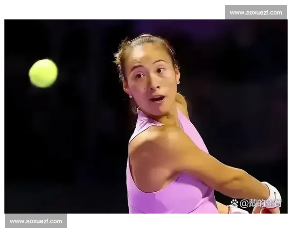 郑钦文发球破局!中国金花草地突围,袁悦张帅虽败犹荣 郑钦文发球破局!中国金花草地突围,袁悦张帅虽败犹荣